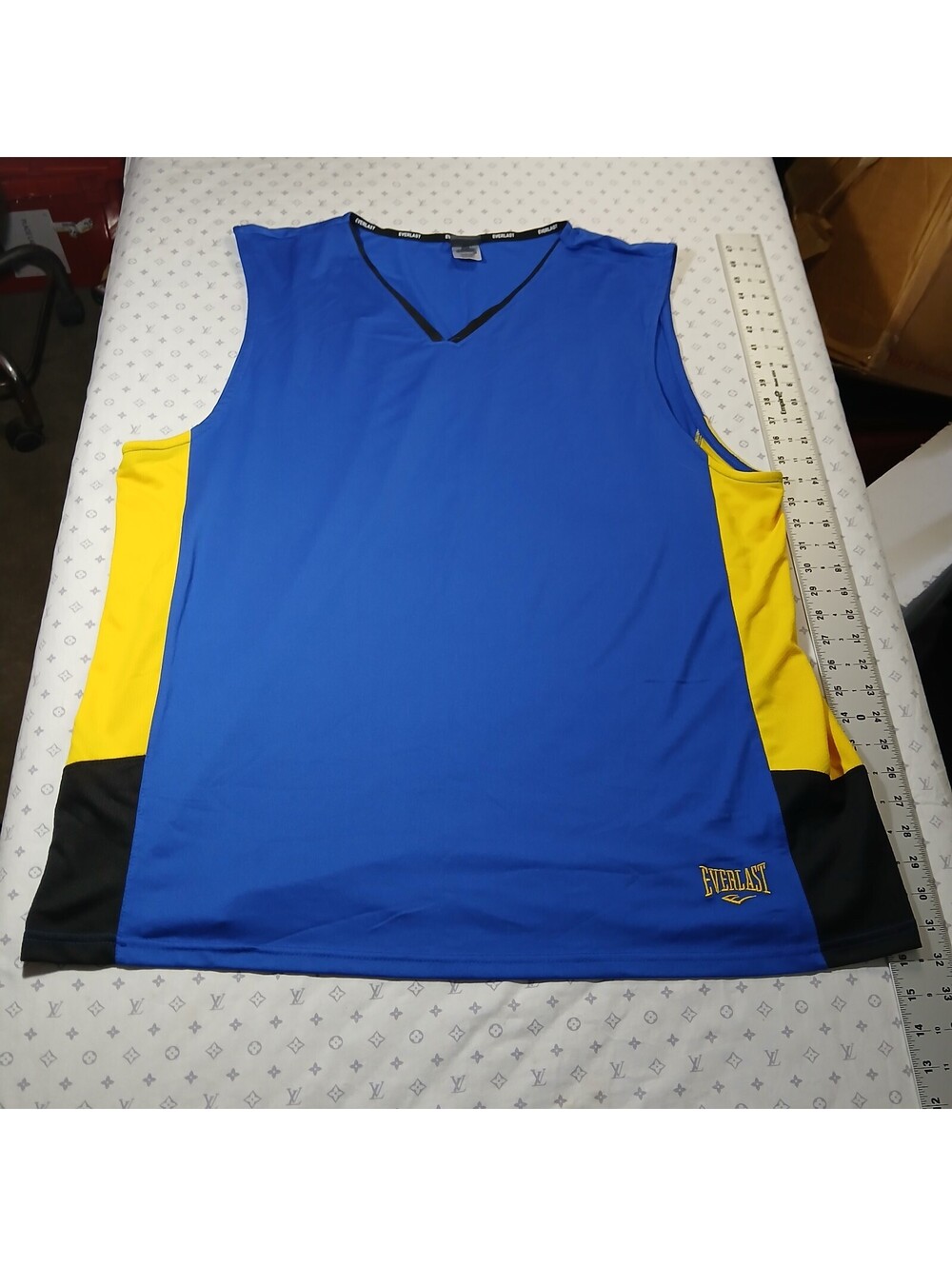 Everlast Streetwear Sleeveless Athletic Top Blue Yellow Black Size XXL